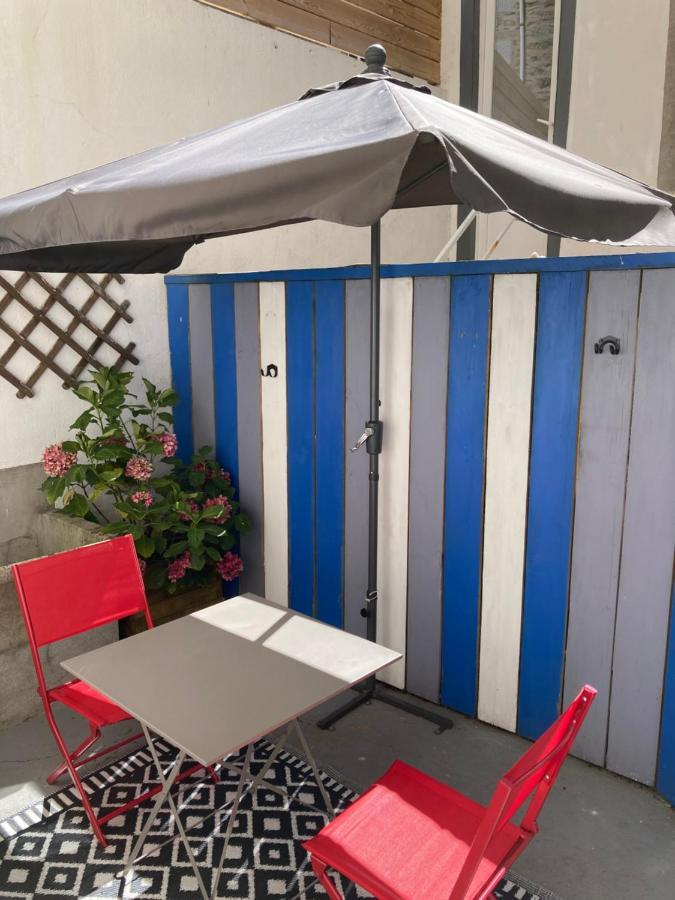 Appartement Haute Ville Meuble Avec Cour Privative Γκρανβίλ Εξωτερικό φωτογραφία